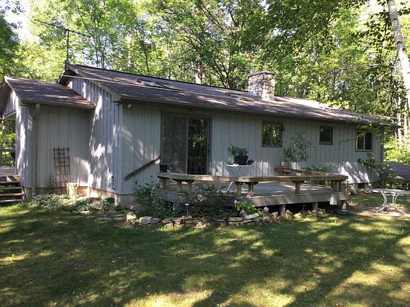 2nd image of 6045 Trillium Ln