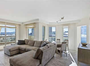 TURNBERRY PLACE, Las Vegas, NV 89109