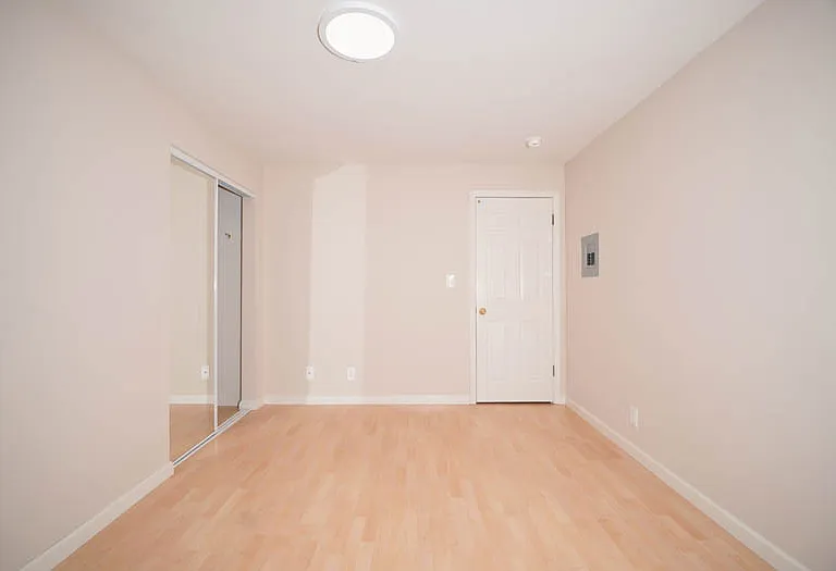 2931 Louis Rd — Photo 10