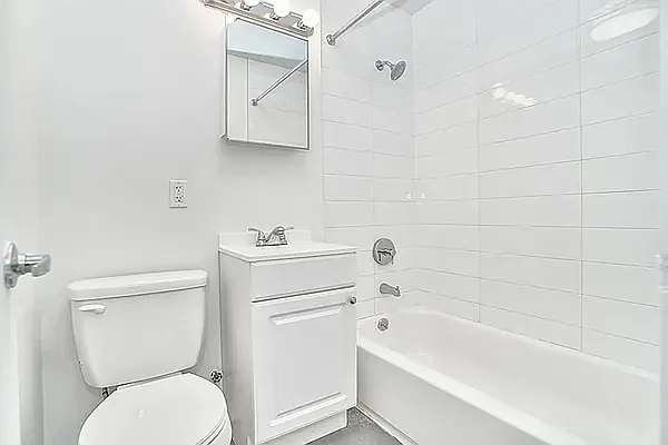 Rented by Living New York | media 7