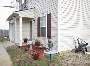 6332 Pennacook Dr, Charlotte, NC 28214