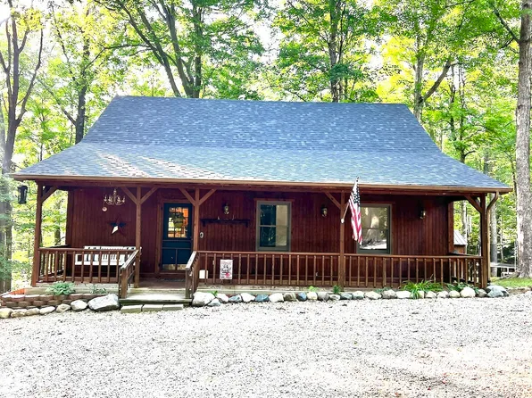 8450 S Scott Dr, Nineveh, IN 46164