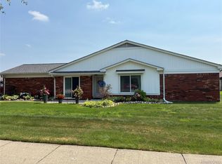 11604 Joseph Leonard Ct, Warren, MI 48093