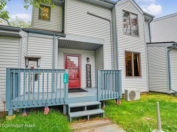 10 Lennon Cir, Lake Harmony, PA 18624