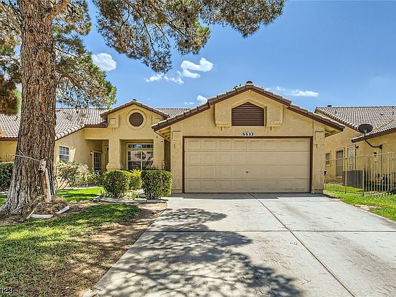 3rd image of 5533 Port Barrington Way