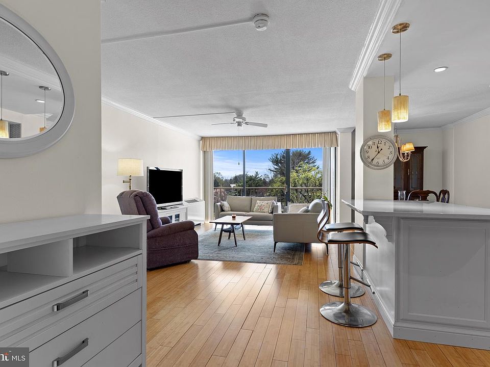 1st image of 801 Yale Ave APT 1117