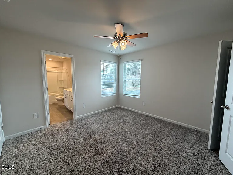 932 Clearhaven Ln — Photo 35