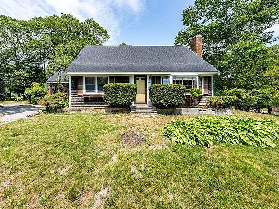 3rd image of 26 Adrena Avenue