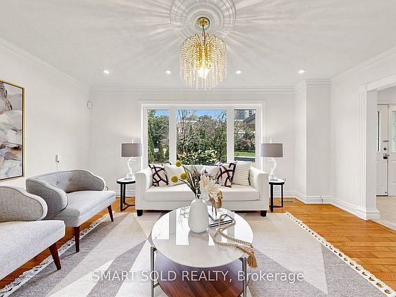2nd image of 210 Shaughnessy Blvd