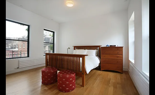 Sold by Douglas Elliman | media 17