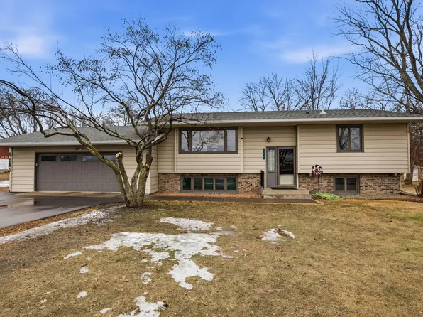 468 2nd Ave S, Waite Park, MN 56387