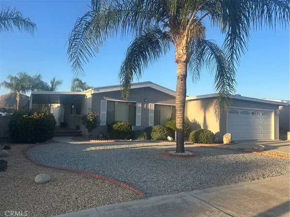 2981 Blue Spruce Dr, Hemet, CA 92545