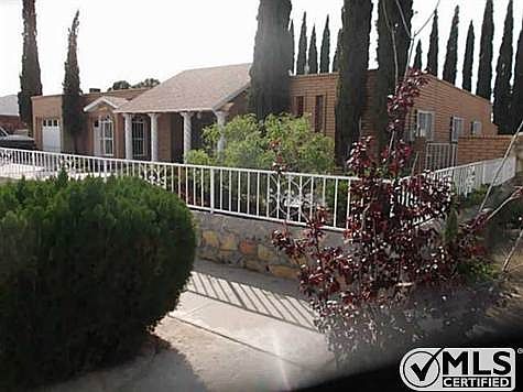 3rd image of 1717 Dale Douglas Dr