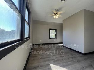 307 1/2 Jefferson St, La Porte, IN