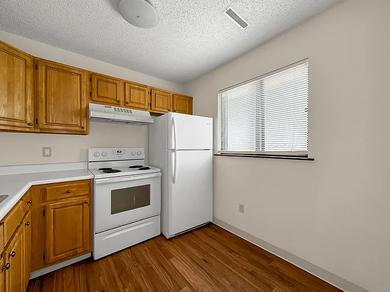 2644 Hunt Street — Photo 7