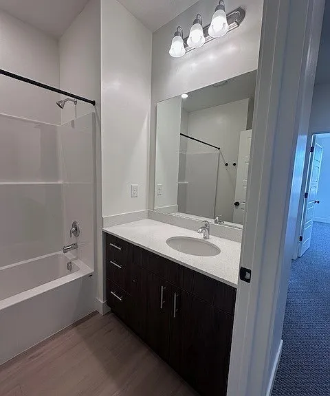 Upstairs Hall bathroom