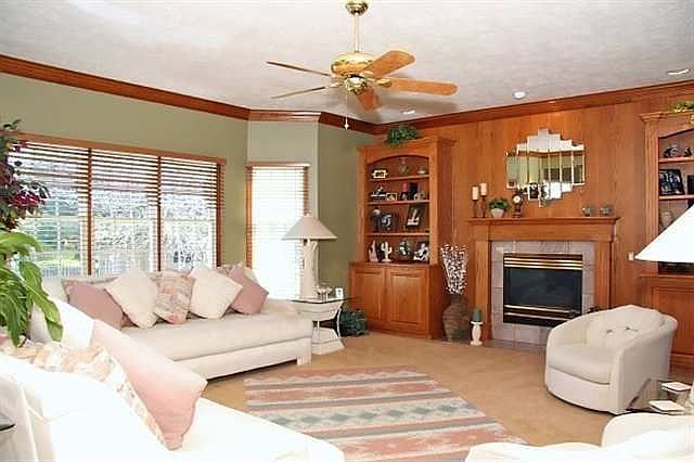 2nd image of 2103 Cinnamon Ln