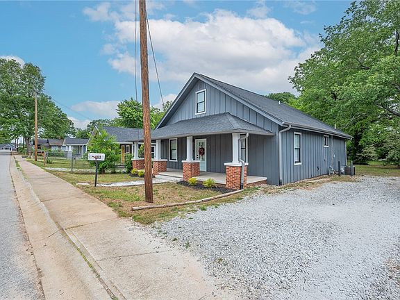 2nd image of 102 Judson Rd