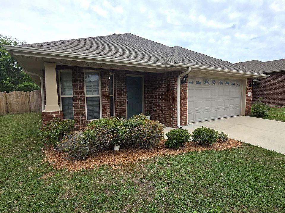 1st image of 217 Crisfield Cir