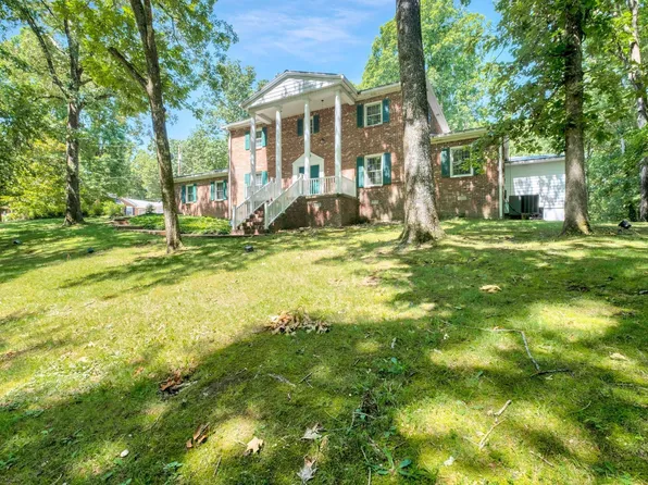107 Leslie Ln, Hohenwald, TN 38462