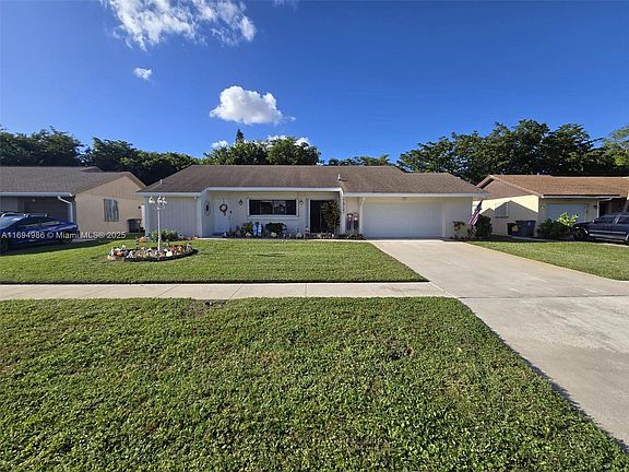 2nd image of 14723 Hideaway Lake Ln