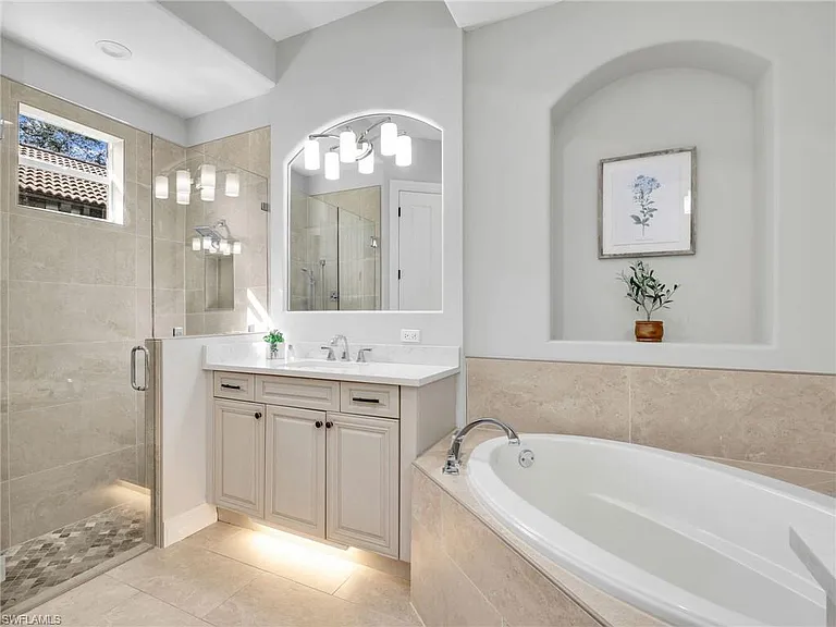 7864 Valencia Ct — Photo 34