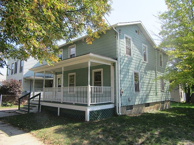 1st image of 153 Bloomer Ave