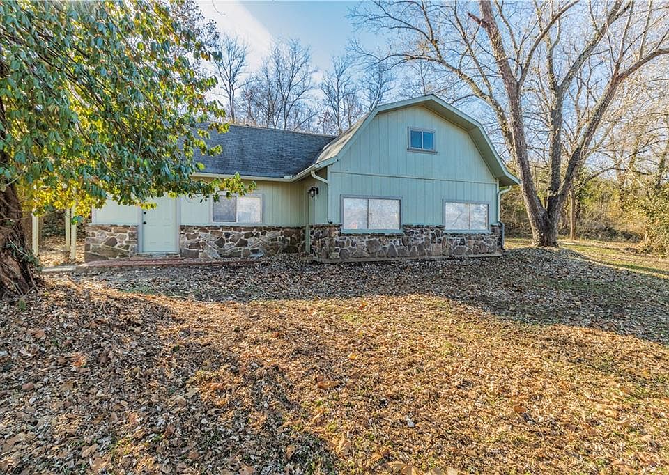 1st image of 4285 Highway 16