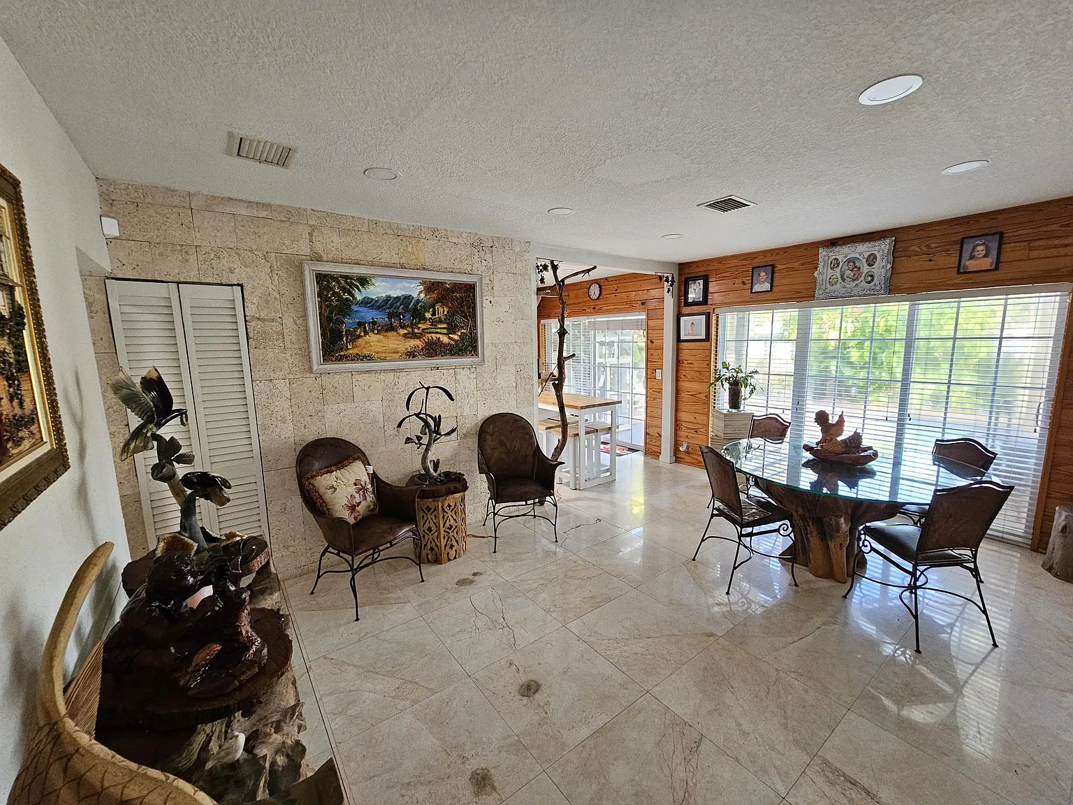 2 bed, 1088 sqft, $2,950 — Photo 2