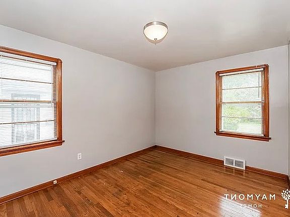 2nd image of 5158 Arch St #58