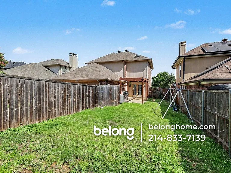 807 Burr Oak Dr — Photo 4