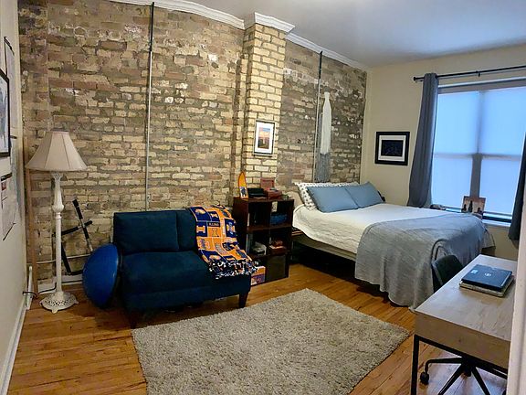 4th image of 1123 N Ashland Ave APT 3