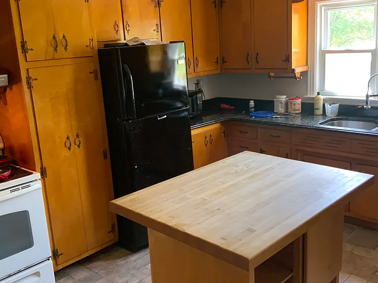 106 Tripp Hollow Rd — Photo 1