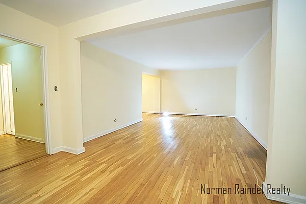 Rented by Norman Raindel, LREB | media 1