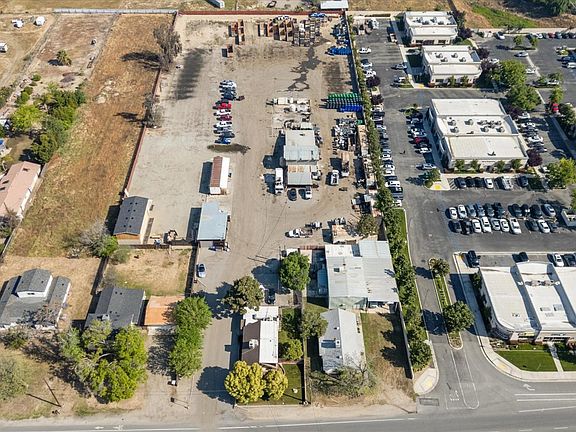 5th image of 9930 Brimhall Rd