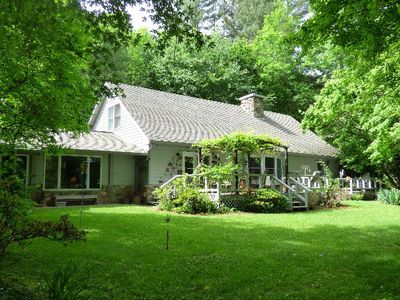 326 Mistletoe Ln, Sylva, NC, 28779