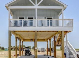 1078 Cedar Ln, Gilchrist, TX 77617