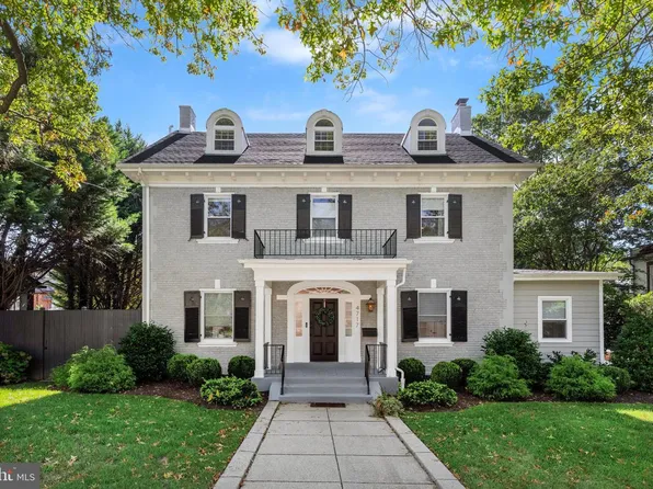 4717 Blagden Ter NW, Washington, DC 20011