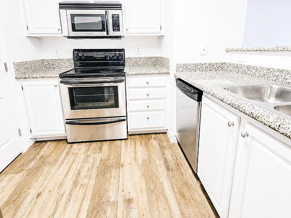 2nd image of 5055 W Hacienda Ave Unit 1149