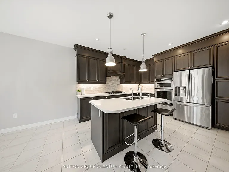 3196 Ernest Appelbe Blvd — Photo 16
