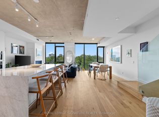 899 College St #PENTHOUSE 604, Toronto, ON M6H3P7