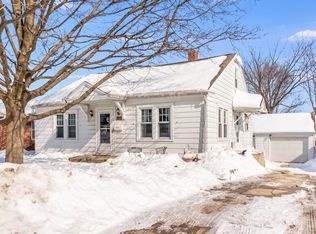 1806 Cora St, Crest Hill, IL 60403