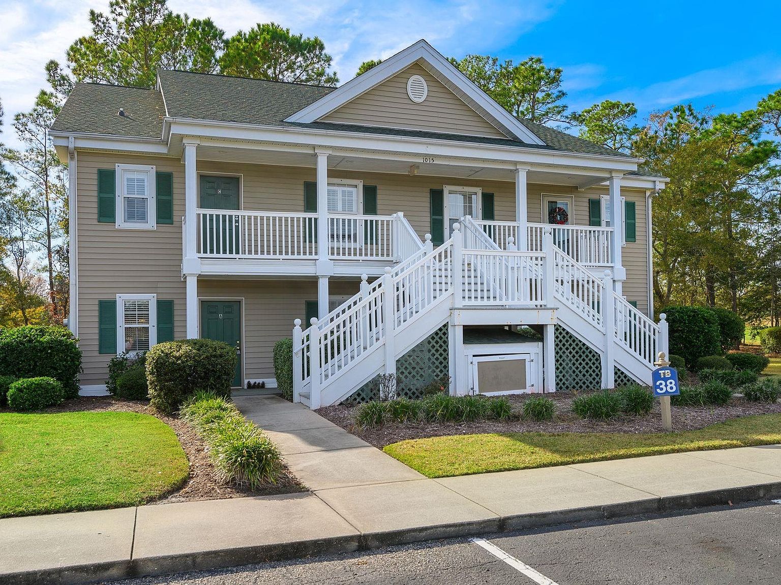 1015 Blue Stem Dr. #38c