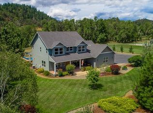 122 Teal Ln, Roseburg, OR 97471