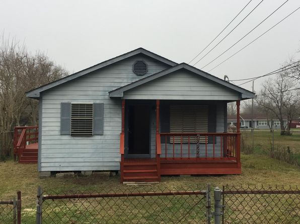 7222 Speaker St