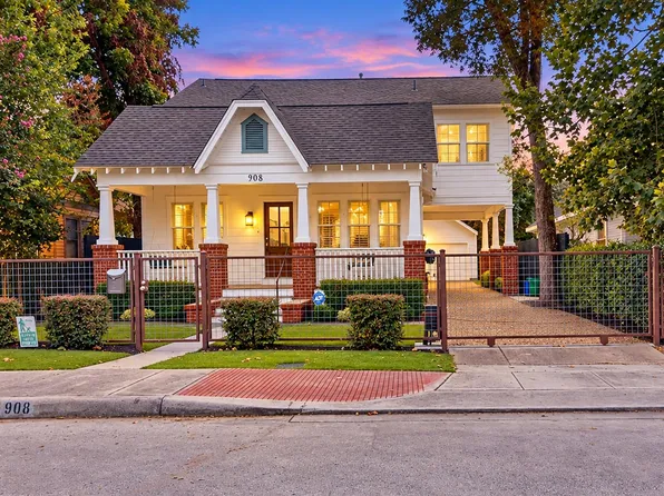 908 Tabor St, Houston, TX 77009