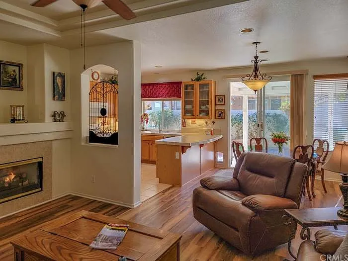 4951 Rio Bravo Dr — Photo 4