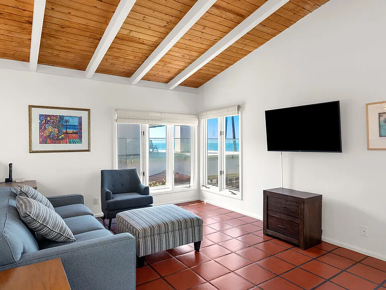 32054 Pacific Coast Hwy — Photo 39