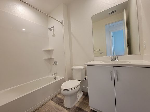 4th image of 2038 Tarob Ct #68