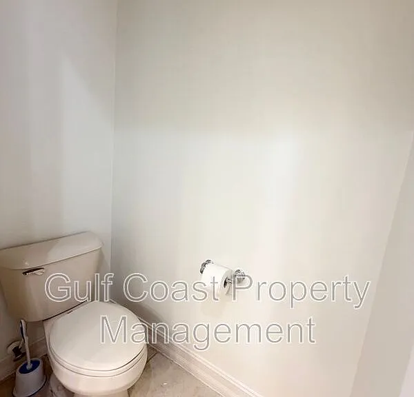 7060 San Lorenzo Ct #202 — Photo 30